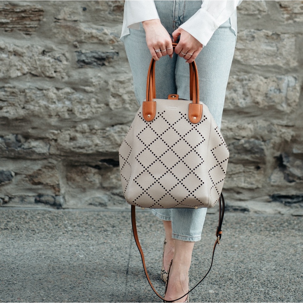 Louenhide Bermuda Bag